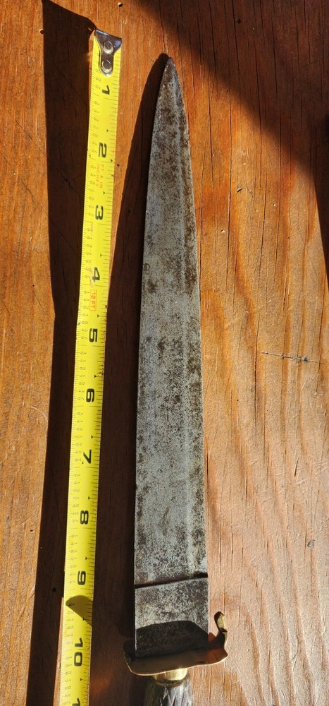 WW1 era Thistle Carved Fighting Dagger