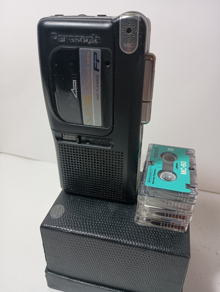 Panasonic RN-402 Voice Recorder (4) Tapes
