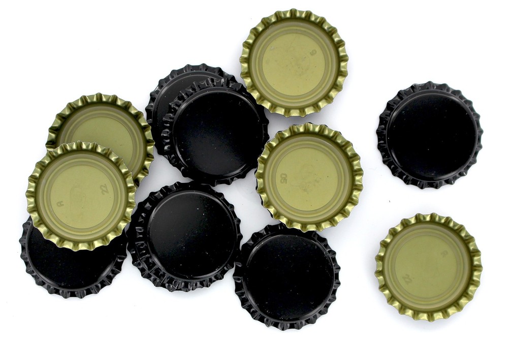 Crown Caps With Oxy-Liner - Case of 10,000 Caps Black