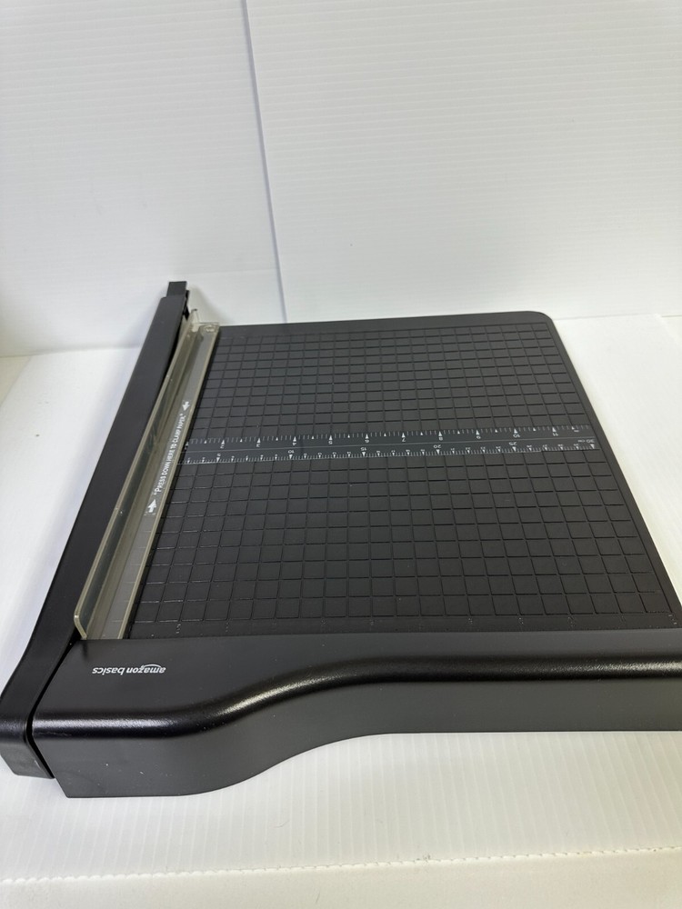 Amazon Basics Paper Trimmer - 12"