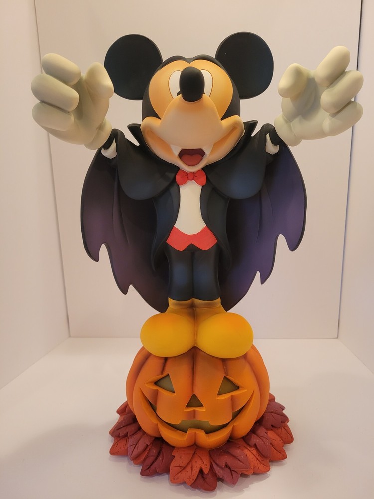 Disney Halloween Vampire Dracula Mickey Mouse Light Up Original Packaging