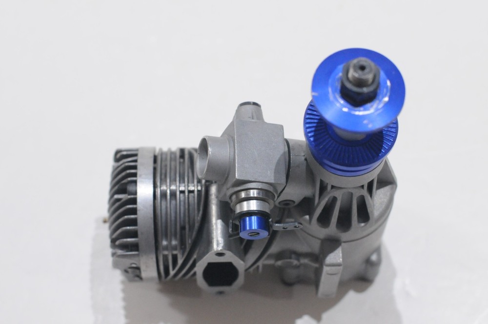 EVOLUTION ENGINES 100 R/C GAS PLANE ENGINE NEW