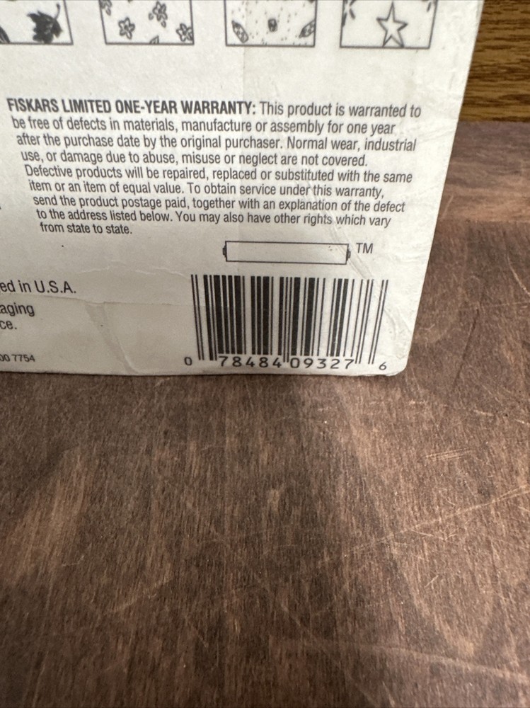 Fiskars Brayer Backgrounds Speckle 6" Wide Pattern -9327