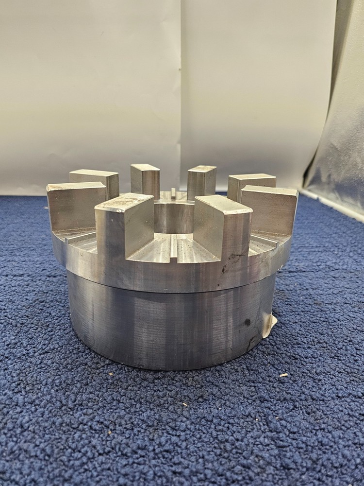 Wrapflex 115752 Coupling Hub 60R, 4" Inner Diameter 8" Outer Diameter