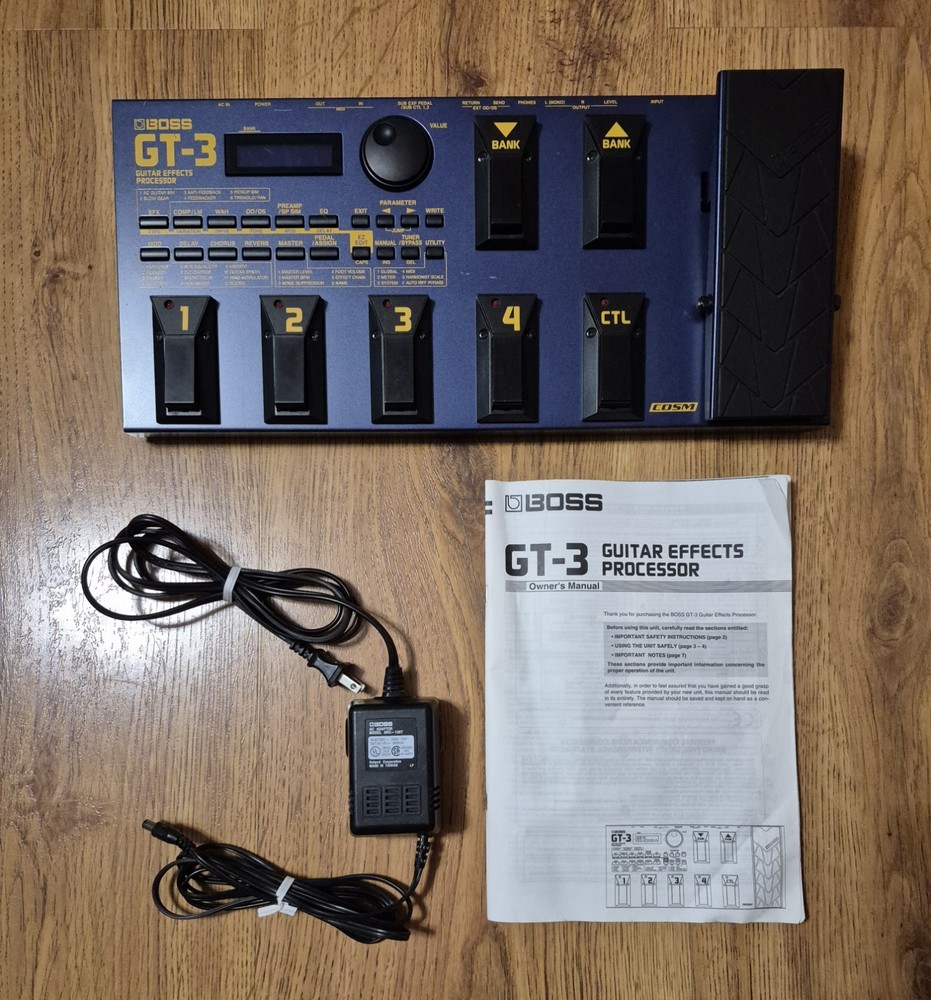 BOSS GT-3 GUITAR EFFECTS PROCESSOR PEDAL - TESTED / WORKS