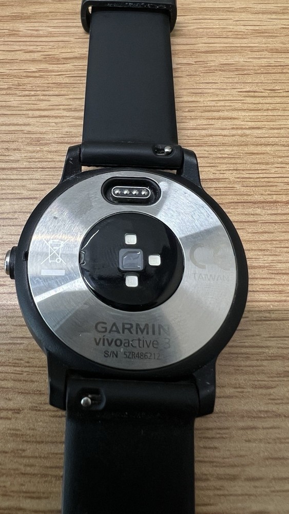 Garmin Vivoactive 3 GPS Smartwatch - Black