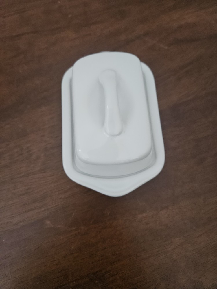 Chantal Mini Ceramic Butter Dish, Half Stick 5" White - EUC