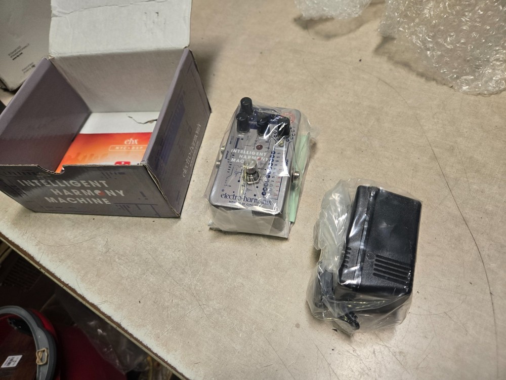 NOB   Electro-Harmonix EHX Intelligent Harmony Machine Harmonizer Effects Pedal
