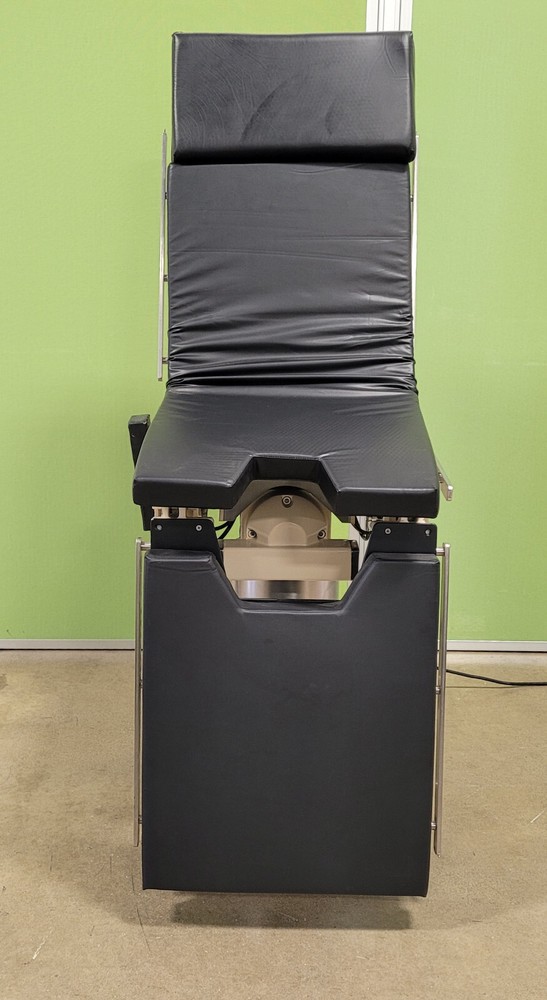 Skytron 6001 Elite Surgical Table