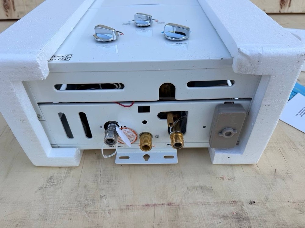 Marey 10L Tankless Gas Water Heater – Open Box (New)