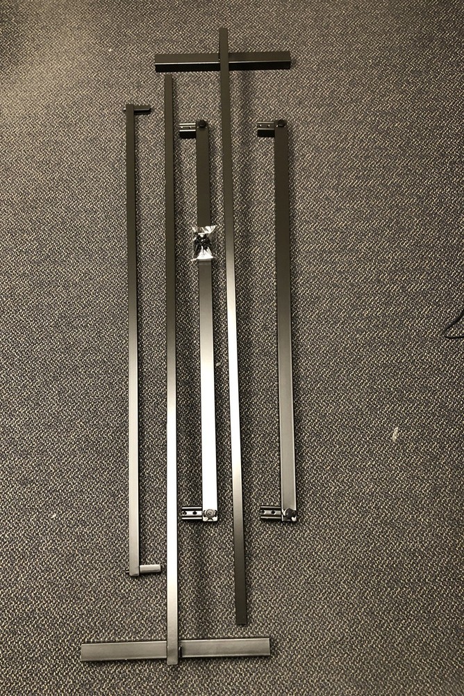 Econoco LNBBE Linea Extended Ballet Bar for Clothing