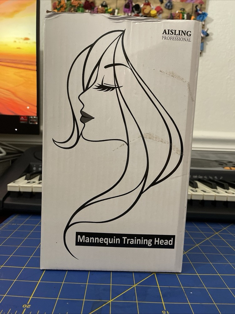 Training Mannequin Head 18”