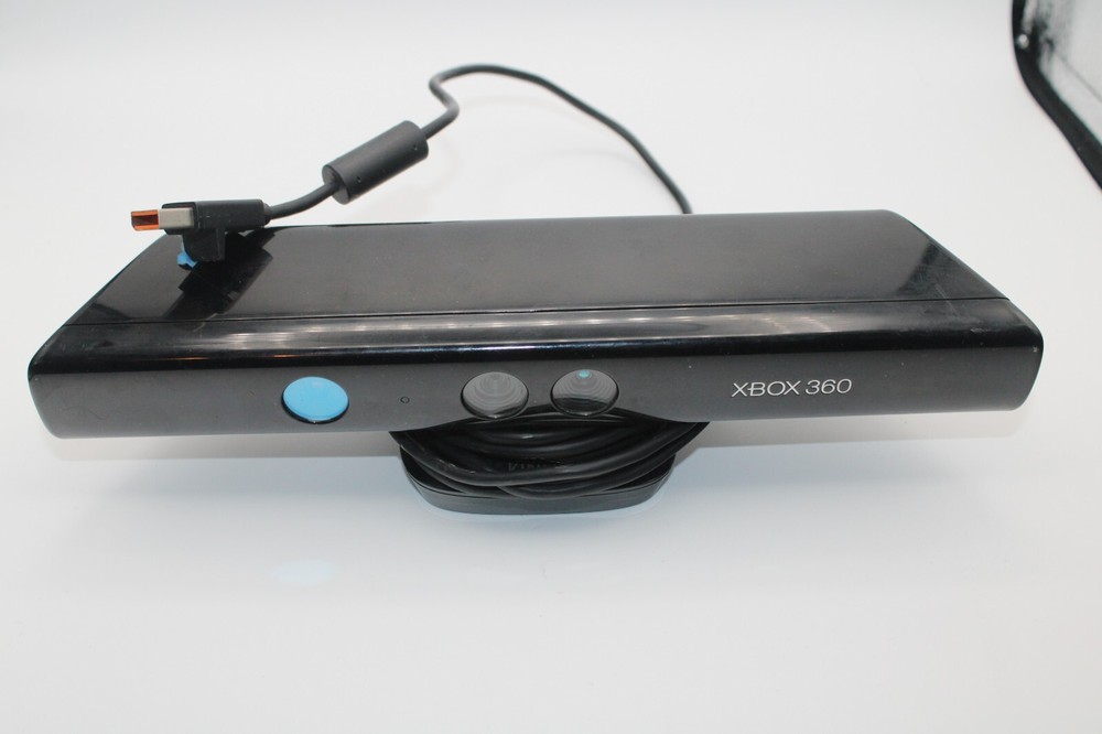 Official Microsoft Xbox 360 Kinect Motion Sensor Bar Includes Kinect Sports