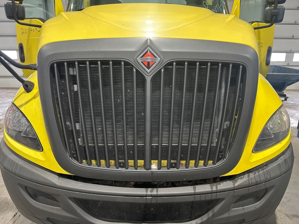 2007-2020 International RH Grille - Used