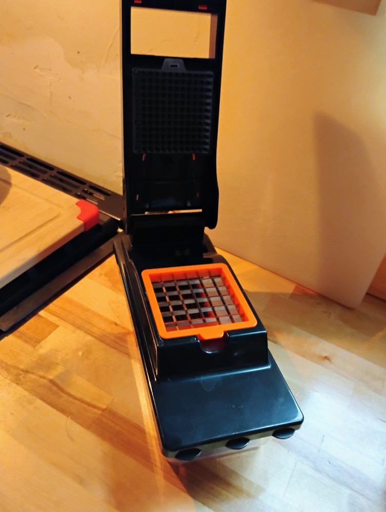 Chef Essential Push Function Food Chopper Black Orange Plastic with Container