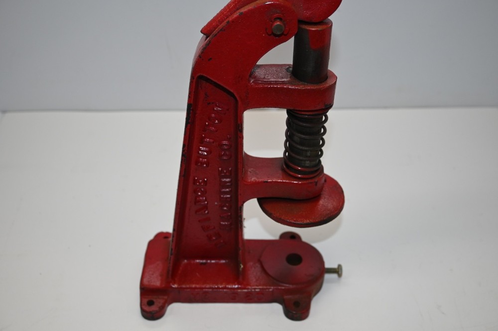 Defiance Button Machine Cast Iron Model 1920 NICE