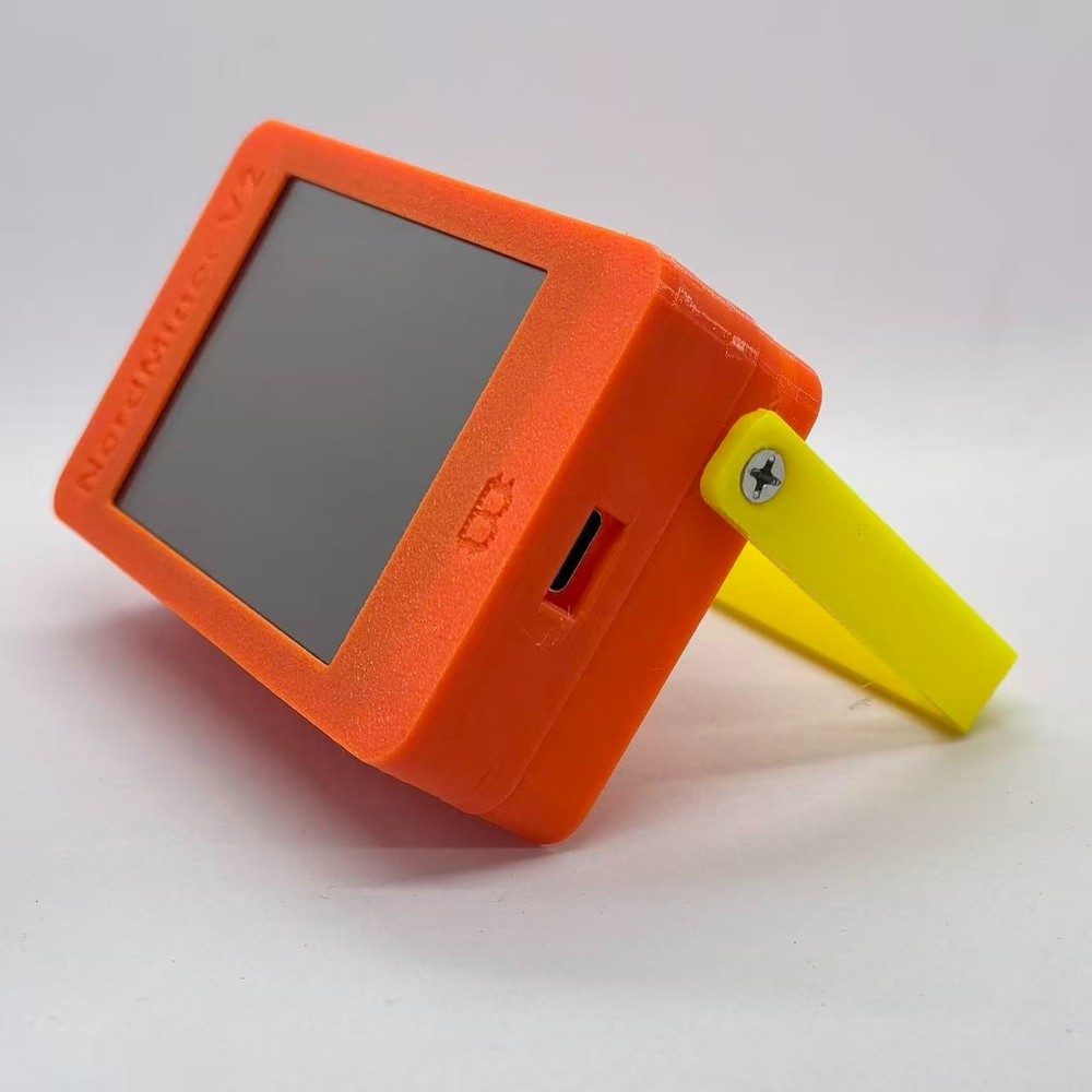 NerdMiner Plus V4.0.0 + Nerd Bitcoin Miner 700+ KH/s 2.8" touch display