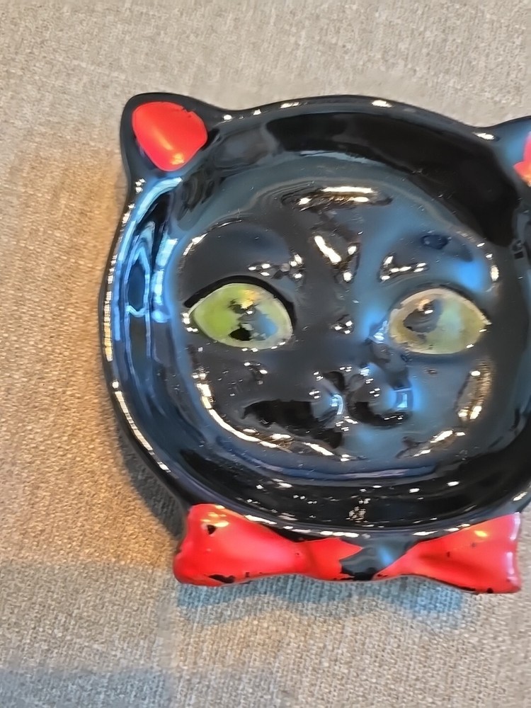Vintage Redware Black Cat Ashtray