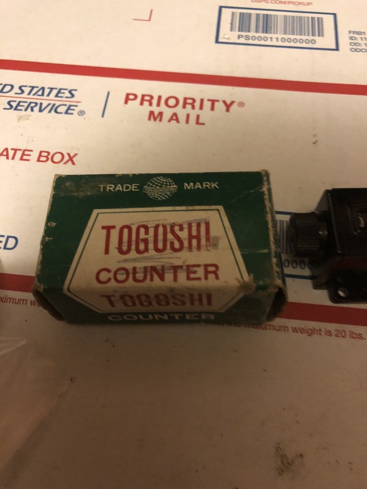 NOS TOGOSHI COUNTER 204-5 Fully Functioning Counter