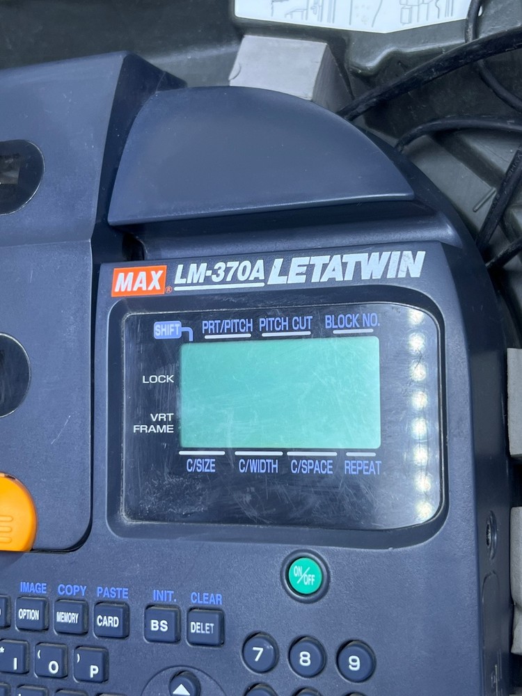 Max LM-370A Letatwin Electronic Lettering Machine