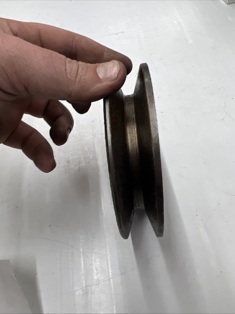 5166785 detroit diesel pully