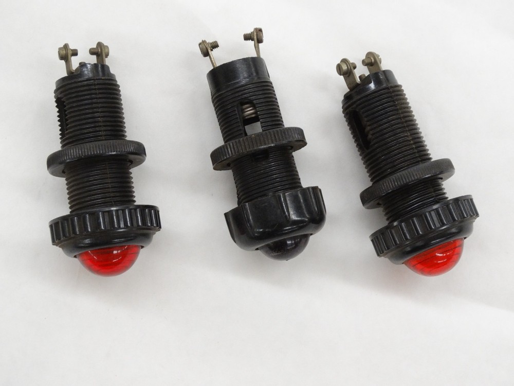 Vintage NOS Italia # 4244 Panel Mounted Red Indicator Lights