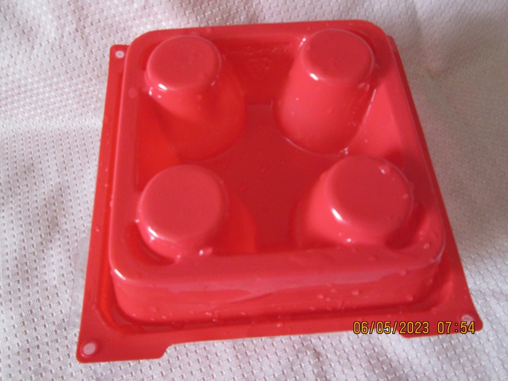 5 Egglettes Egg Cookers - Hard Boiled Eggs Without the Shell Used