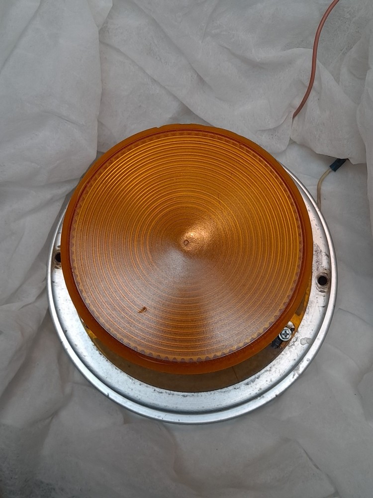 Star Strobe Light Beacon Model 200AH, 12 VOLT, NR