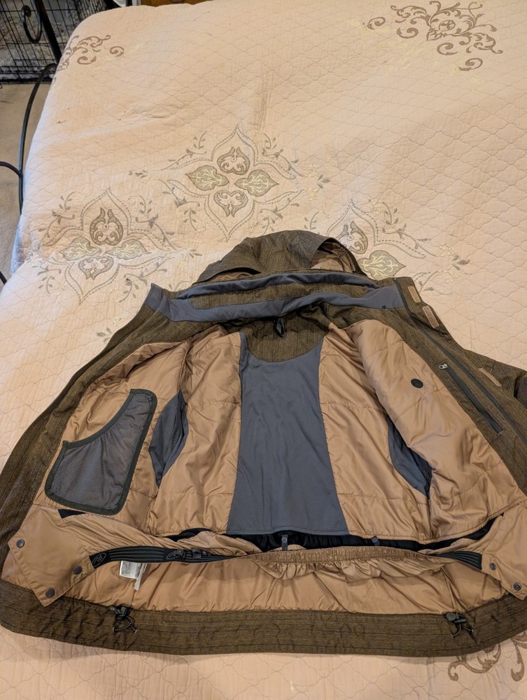 Small Men's Cloudville Ski Jacket