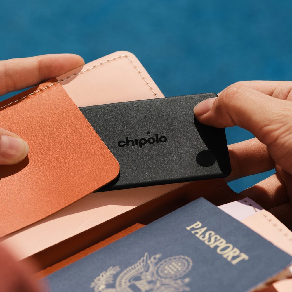 Chipolo® LOOP and CARD Device Tracker Bundle