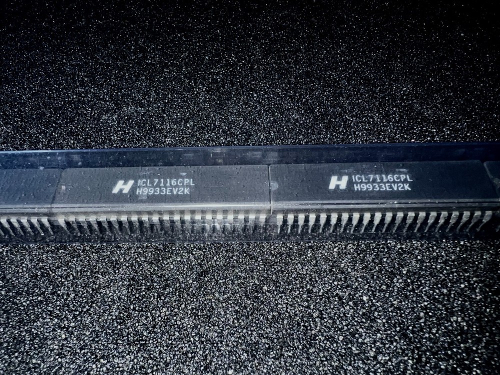 ICL7116CPL