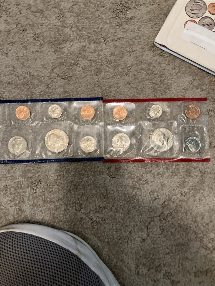 U.S. Mint 1990 Uncirculated Coins