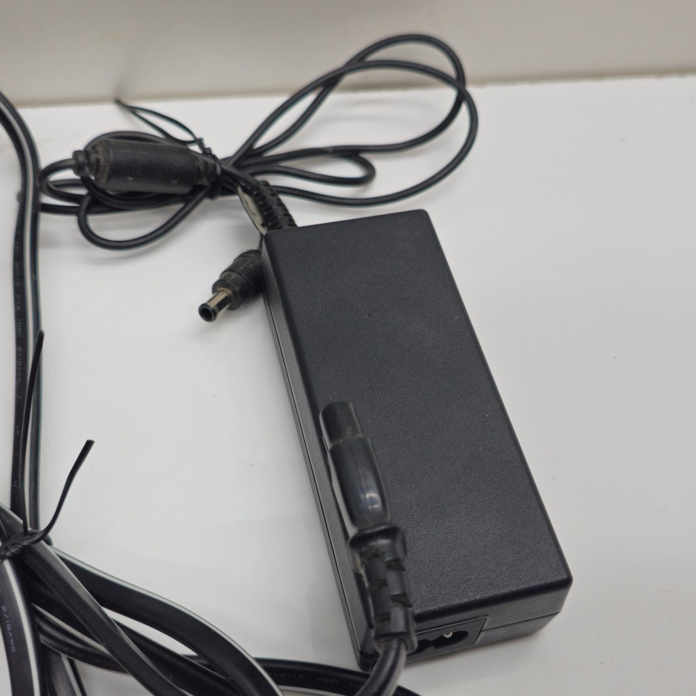 Sony PlayStation VR CUH-ZVR2 PS4 Headset Move Ctrls Processor Untested As-Is Set