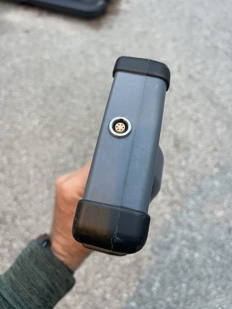 Dellon Visual IQ Video Borescope Controller READ