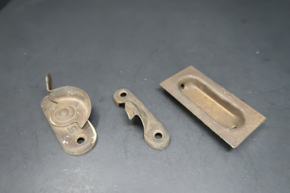 Vintage Window Latch Sash Lock With Lifter (V)