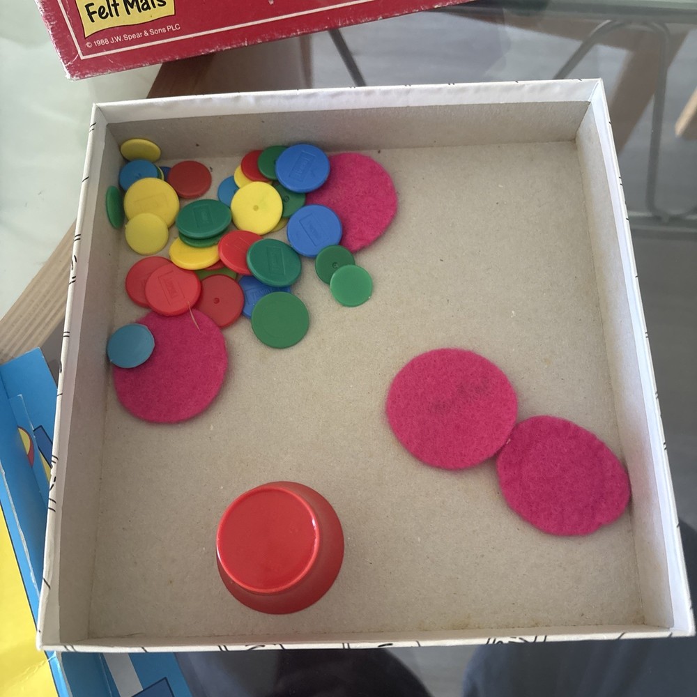 Vintage board game TIDDLY WINKS