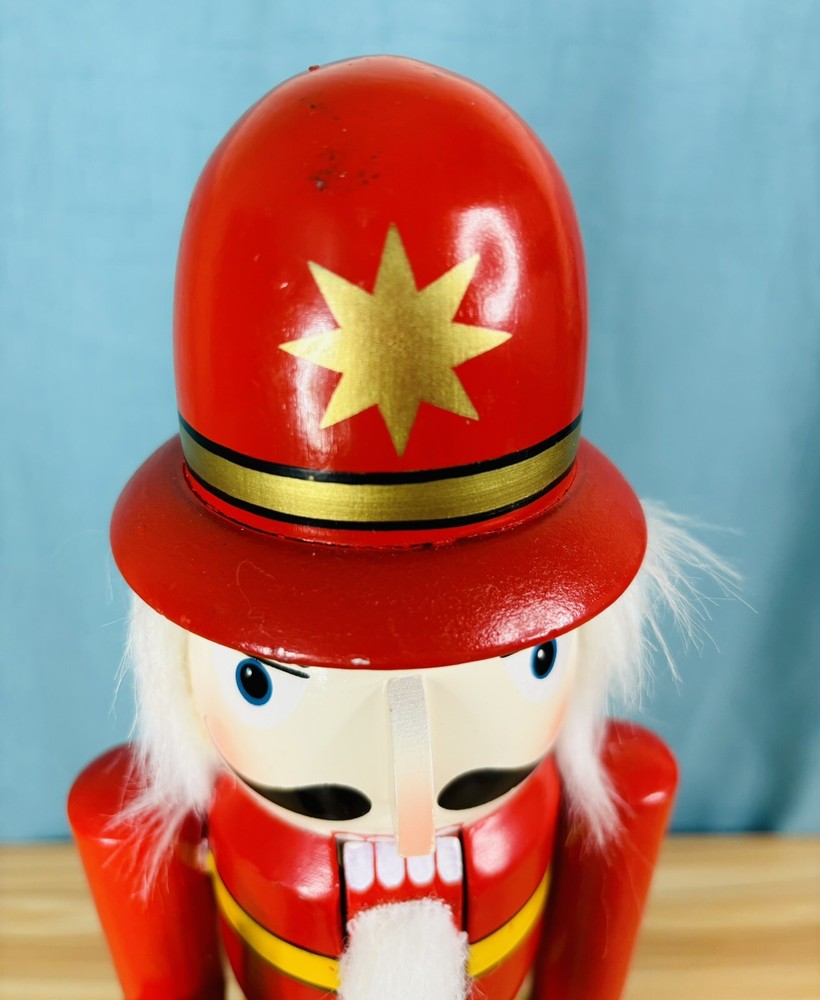 15” Christmas Nutcracker Red Fireman Fire Captain With Water Hose
