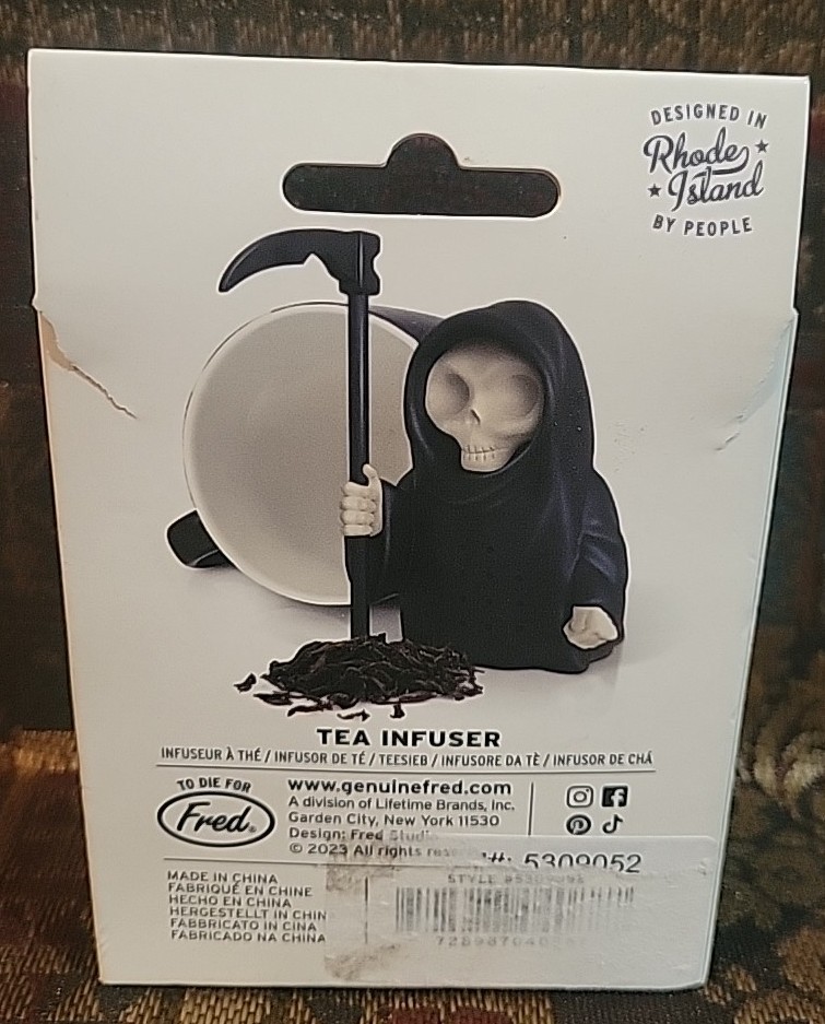 Grim Steeper Reusable Silicone Tea Infuser, Black Grim Reaper Design