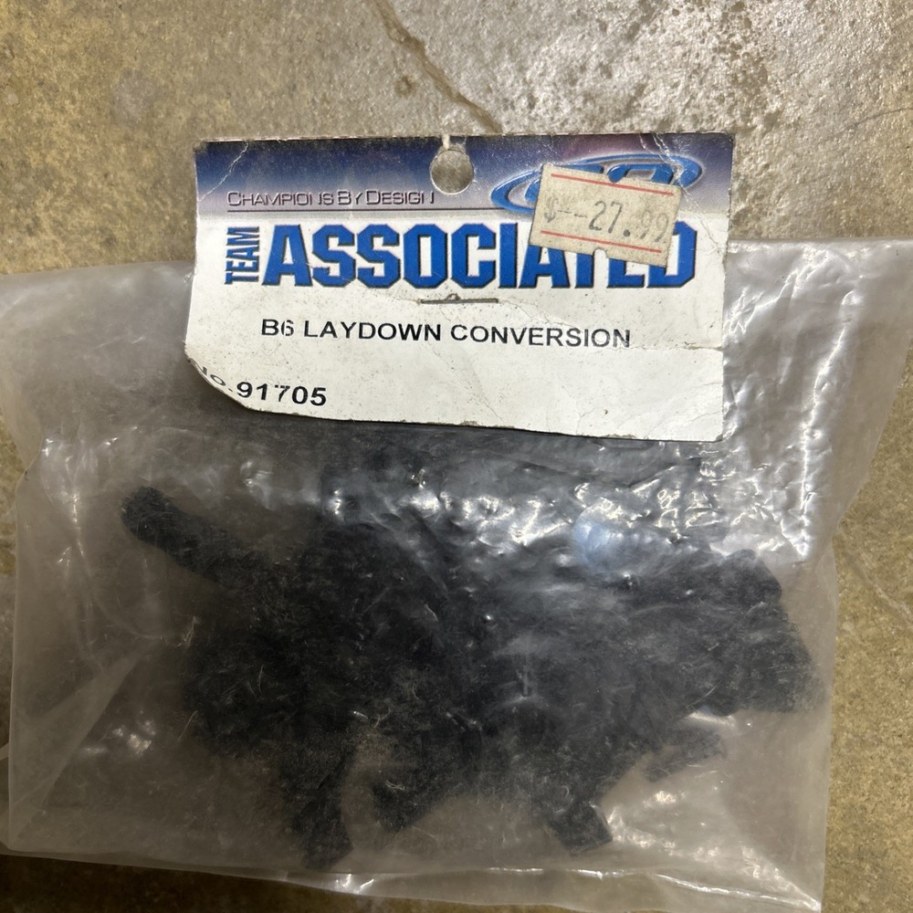 Team Associated ASC91705 B6 Laydown Conversion