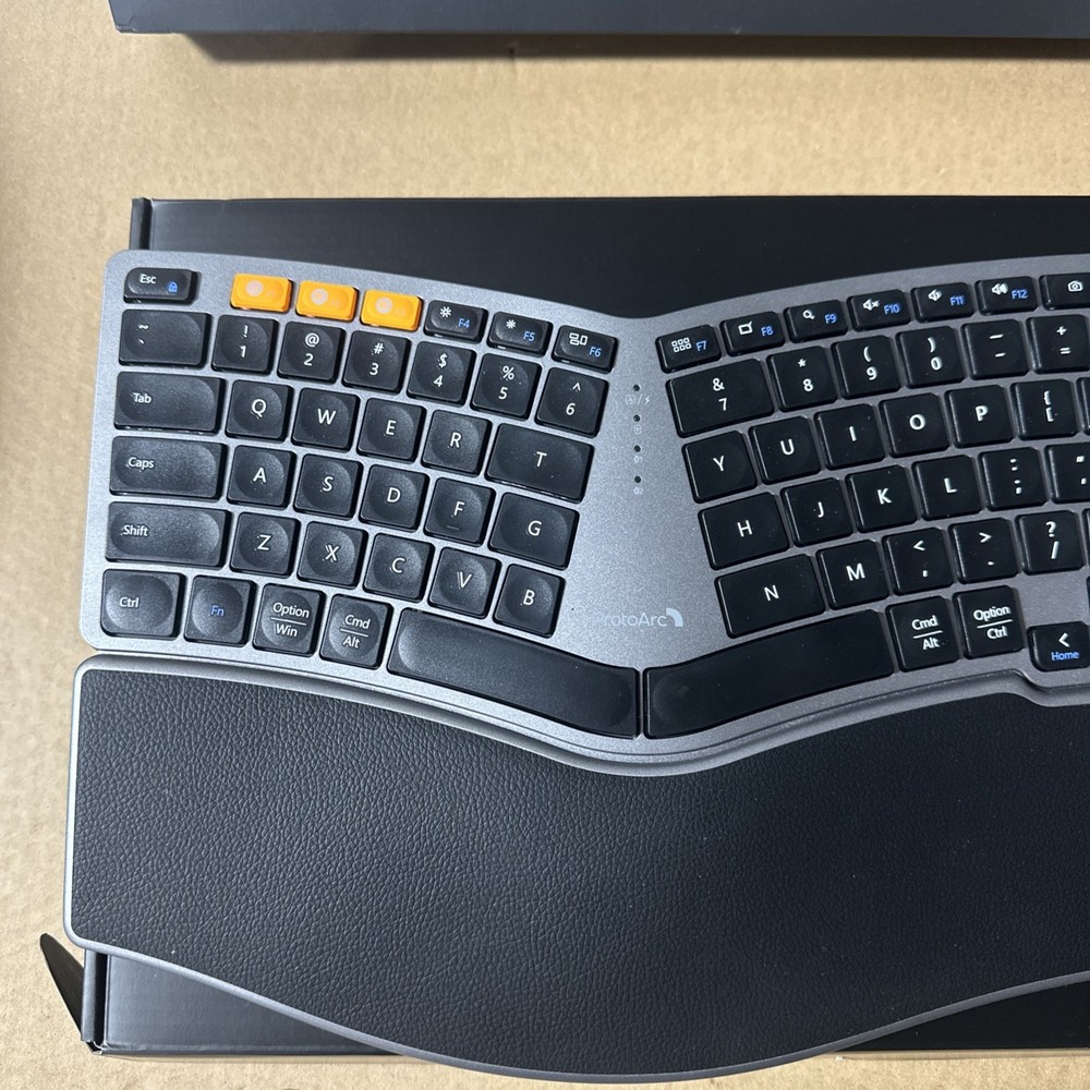 ProtoArc EK04 Wireless Ergonomic Keyboard Separate Number Pad- Missing Charger