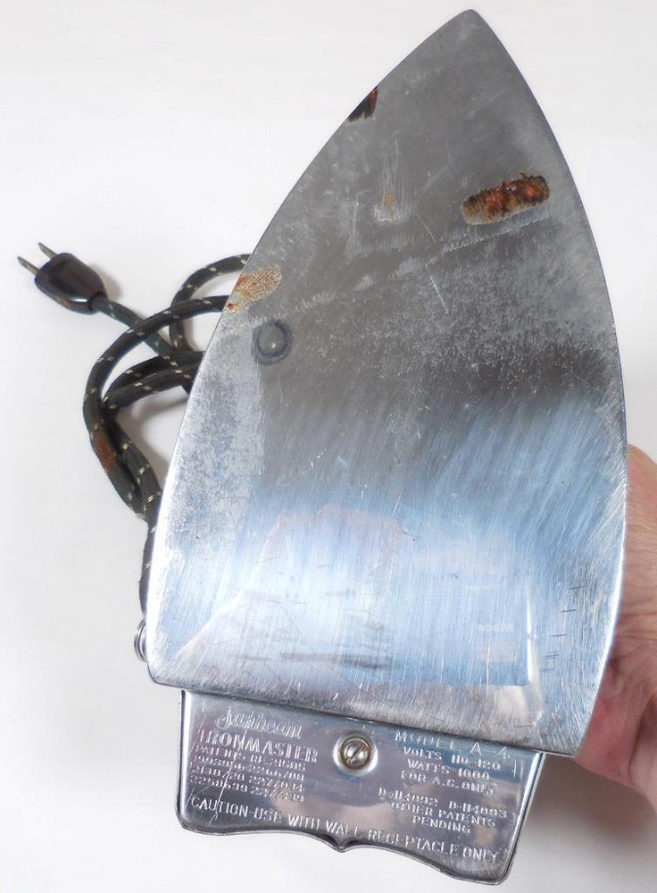 Sunbeam Ironmaster Vintage Iron Model A-4