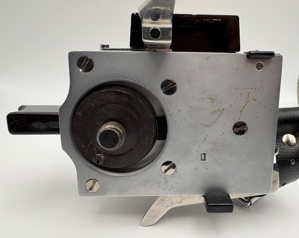 BOLEX 16mm RX HAND GRIP TRIGGER HANDLE W/Quick Release Disc REX 5 REX 4