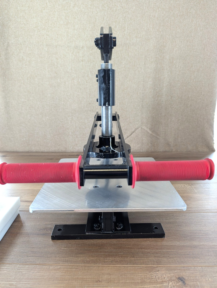 Tecre Co Die Cutting Press & 2 Cutting Boards- HEAVY