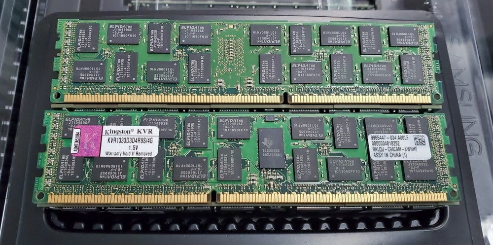 KINGSTON KVR1333D3D4R9S/4G 4GB DDR3 ECC Server Memory