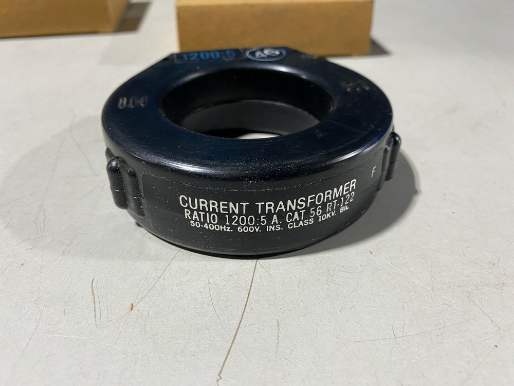 One (1) EIL Current Transformer 1200:5 A, Cat 56 RT-122, NOS