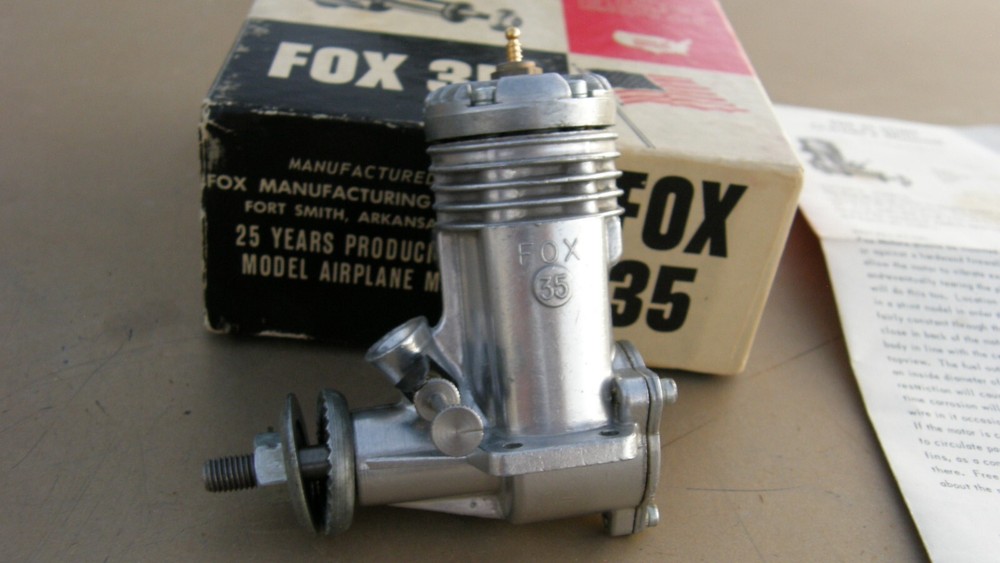 1970 FOX 35 CHROME FINISH STUNT Model Airplane Engine with Box & Instructions