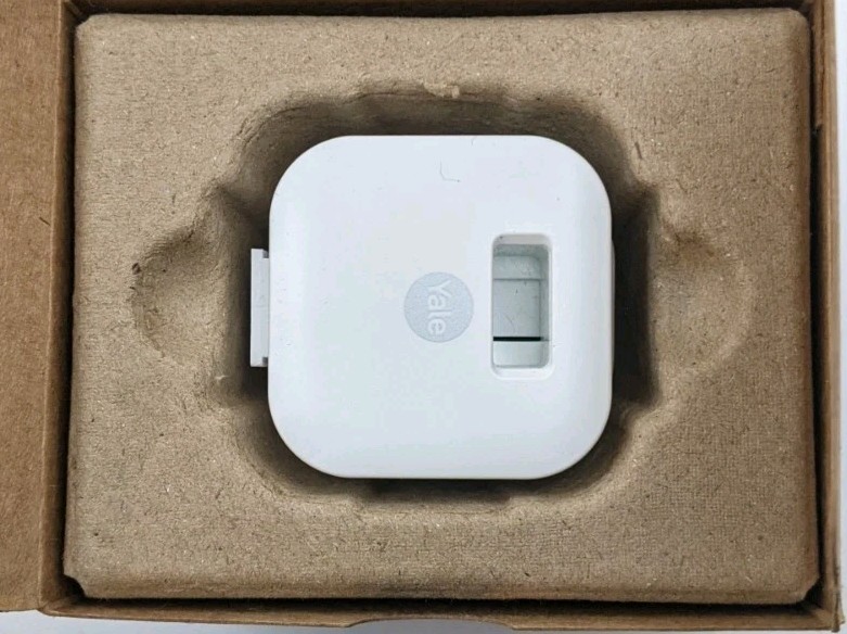 Yale Smart Wireless Lock Cabinet