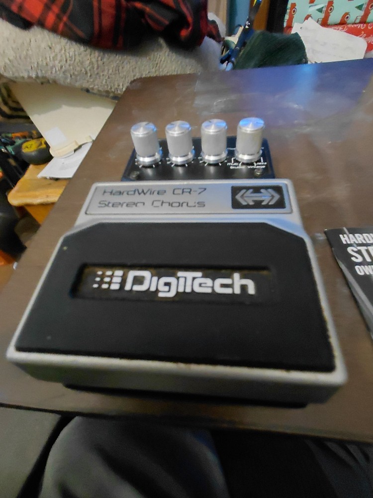 DigiTech HardWire CR-7 Stereo Chorus Digital Effects Pedal