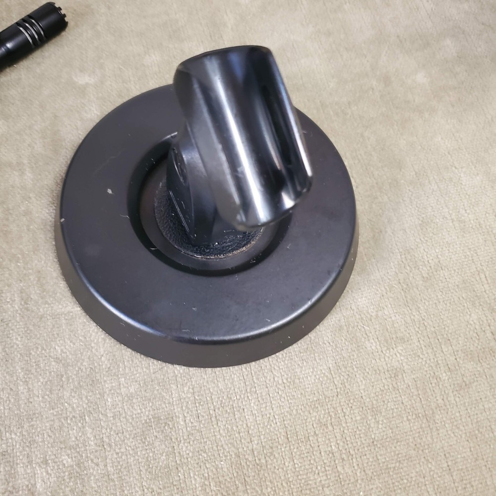 Clockaudio C31E RF 9-48 Volts wired microphone with stand/wire