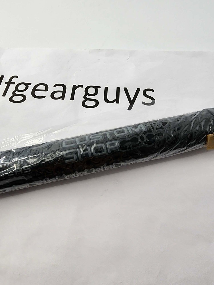 Scotty Cameron 11” Black/Grey Medium Paddle Grip